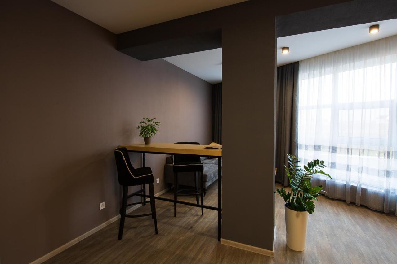 Geography Hotel Veresneve Exterior photo